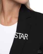 Load image into Gallery viewer, Paparazzi Superstar Sum - White