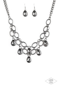 Paparazzi Show-Stopping Shimmer - Black Necklace