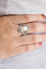 Load image into Gallery viewer, Paparazzi Positively Posh - White Pearl Ring