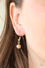 Load image into Gallery viewer, Paparazzi High-Stakes FAME - Gold