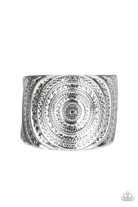 Paparazzi - Bare Your SOL - Silver Bracelet