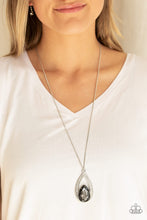 Load image into Gallery viewer, Paparazzi - Notorious Noble - Silver Necklace