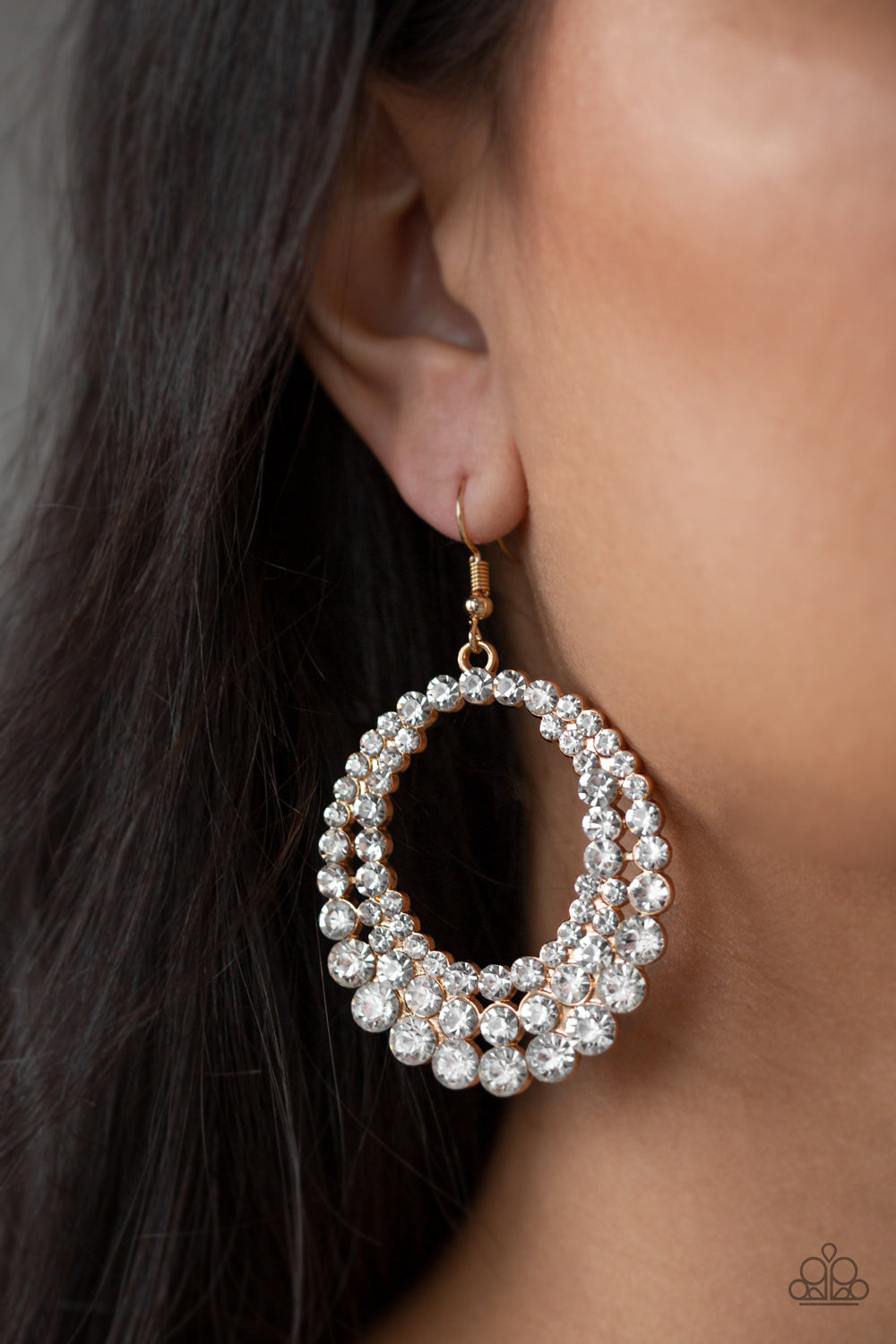 Paparazzi - Universal Shimmer - Gold Earrings