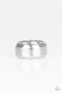 Checkmate men Silver ring
