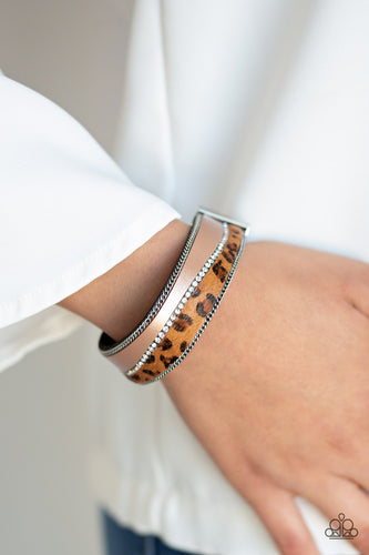 Paparazzi Flirtatiously Feline - Brown Bracelet