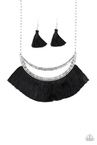 Paparazzi The MANE Event - Black Necklace