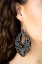 Load image into Gallery viewer, Coachella Gardens - Black earrings