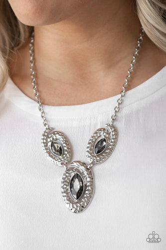 Paparazzi - Metro Mystique - Silver Necklace