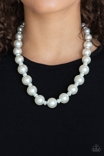 Paparazzi - Uptown Heiress - White Necklace