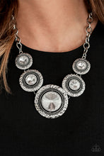 Load image into Gallery viewer, Paparazzi Global Glamour - White