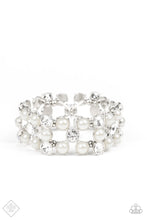 Load image into Gallery viewer, Paparazzi Diamonds and Debutantes Pearl Bracelet