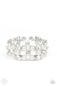 Paparazzi Diamonds and Debutantes Pearl Bracelet