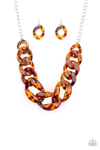 Paparazzi Red-HAUTE Mama - Brown Necklace