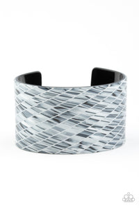 Paparazzi - Vogue Revamp - Silver Bracelet