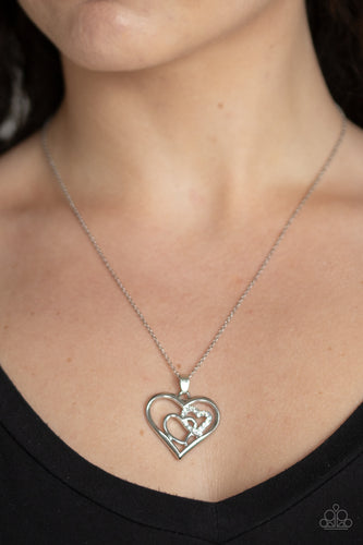 Paparazzi Cupid Charm - White