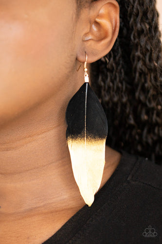 Paparazzi Fleek Feathers - Black