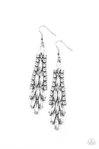 Paparazzi Crown Heiress - White