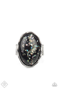 Paparazzi Glittery With Envy - Black