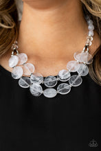 Load image into Gallery viewer, Paparazzi Beach Day Demure - White