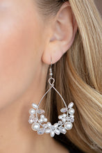 Load image into Gallery viewer, Paparazzi Marina Banquet - White