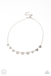 Paparazzi Dainty Desire - Silver