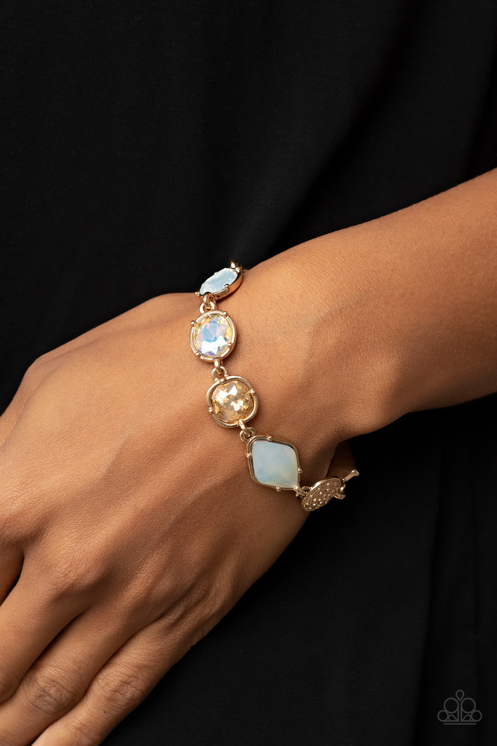 Paparazzi Jewelry Box Bauble - Gold