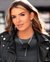 Load image into Gallery viewer, ROSE and Cons - Black